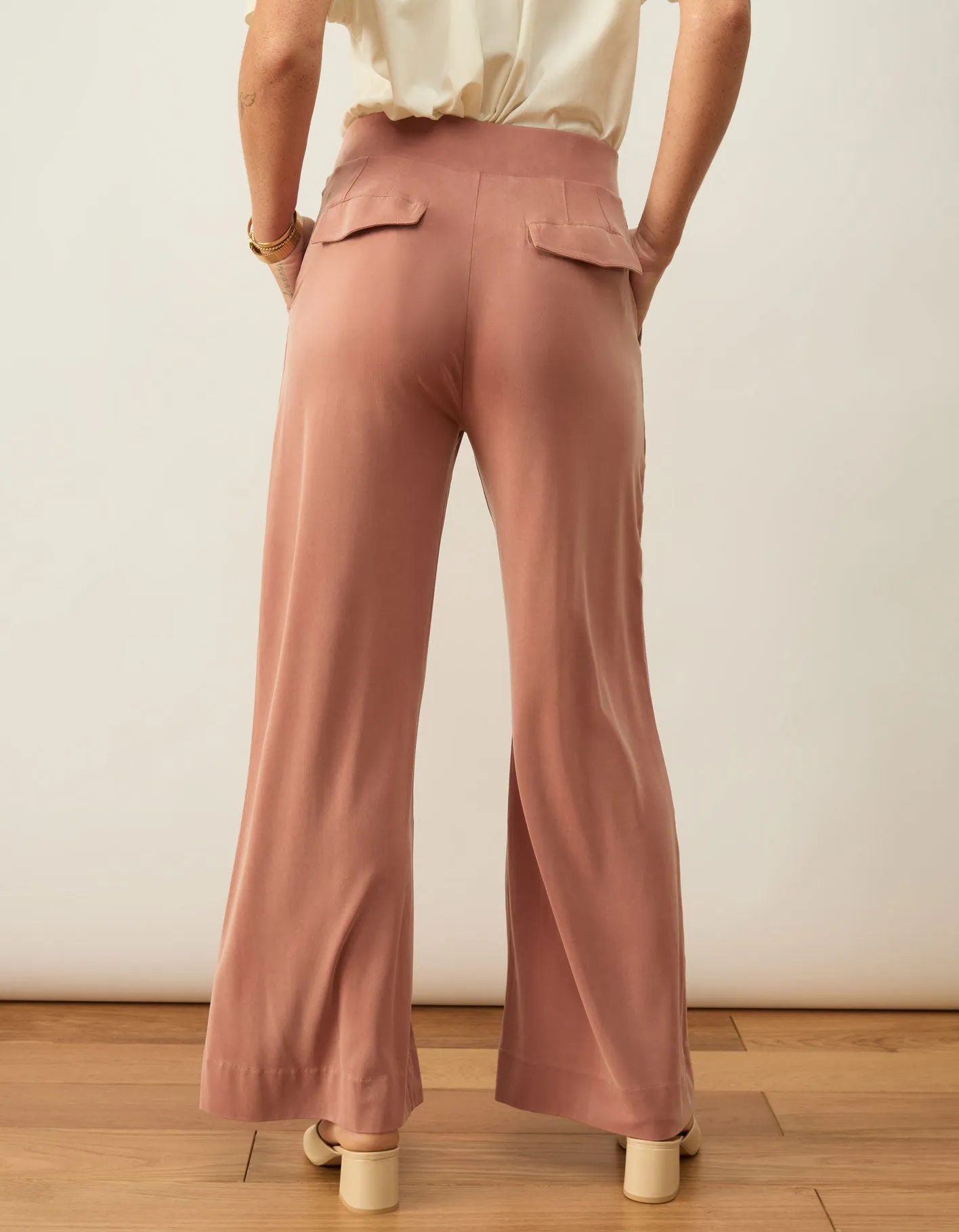 Laid Back Pleated Trousers