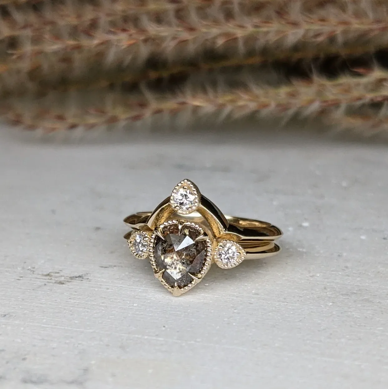 Laurel Ring Set