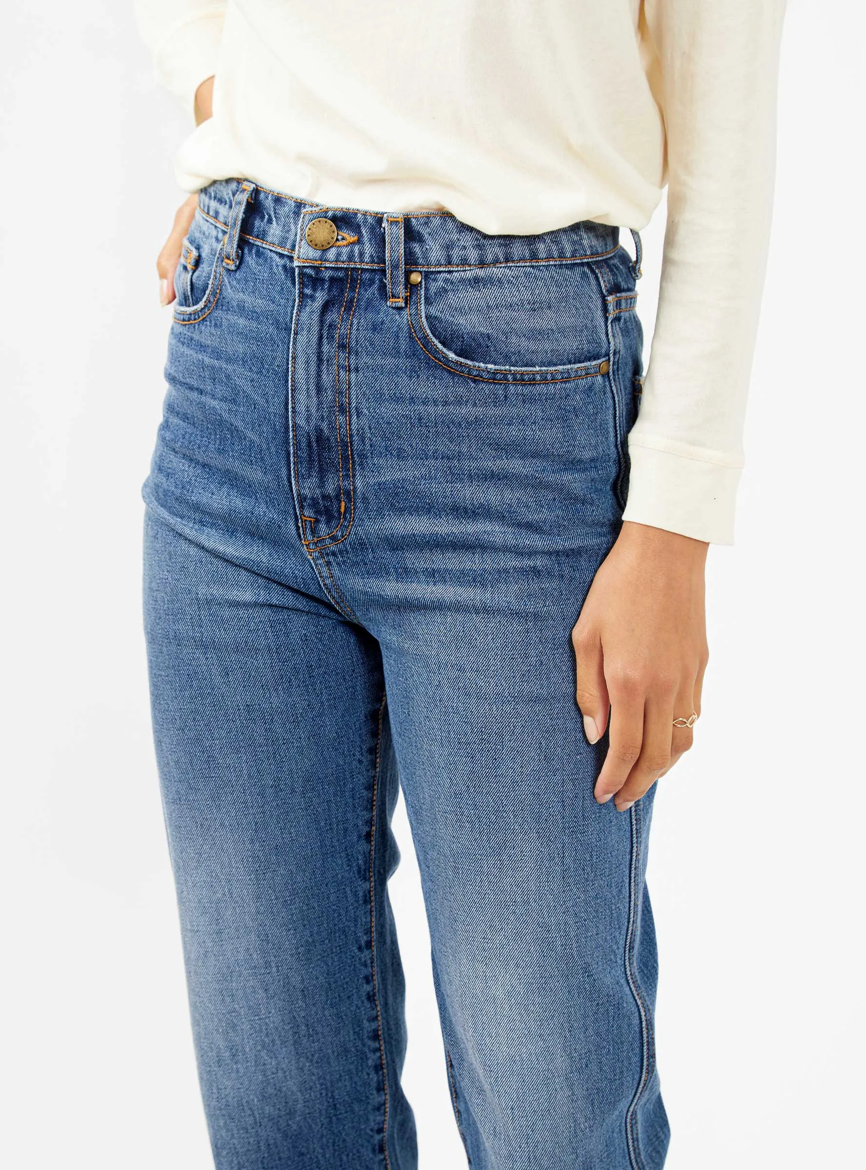 The Barrel Saddle Wash Jeans Blue