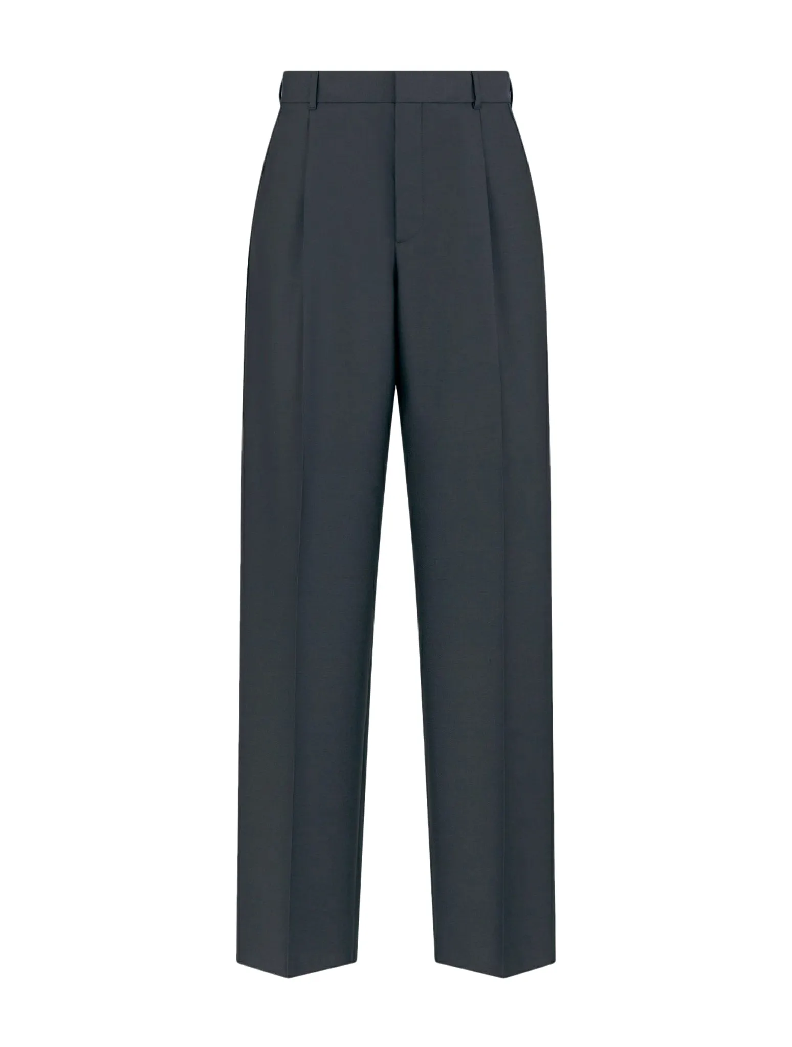 trousers with pleats